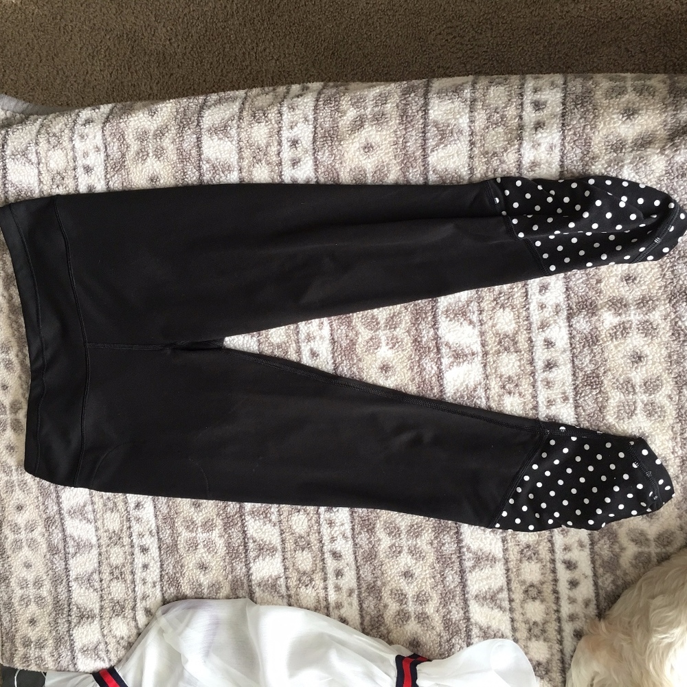 VS SPORT CROPPED LEGGINS